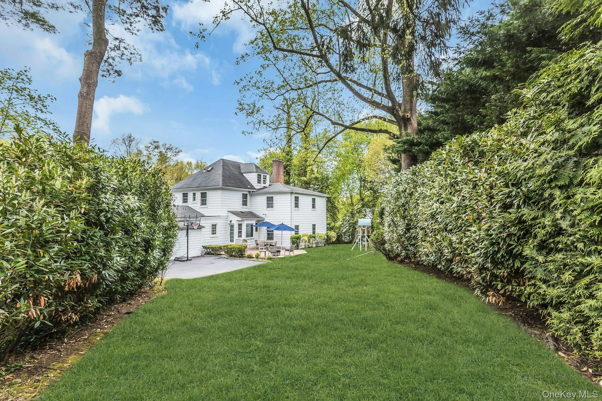 21 The Birches, North Hempstead, NY, 5 Bedrooms Bedrooms, 10 Rooms Rooms,3 BathroomsBathrooms,Residential,For Rent,The Birches,0,986506 21 The Birches, North Hempstead, NY, 5 Bedrooms Bedrooms, 10 Rooms Rooms,3 BathroomsBathrooms,Residential,For Rent,The Birches,0,986506