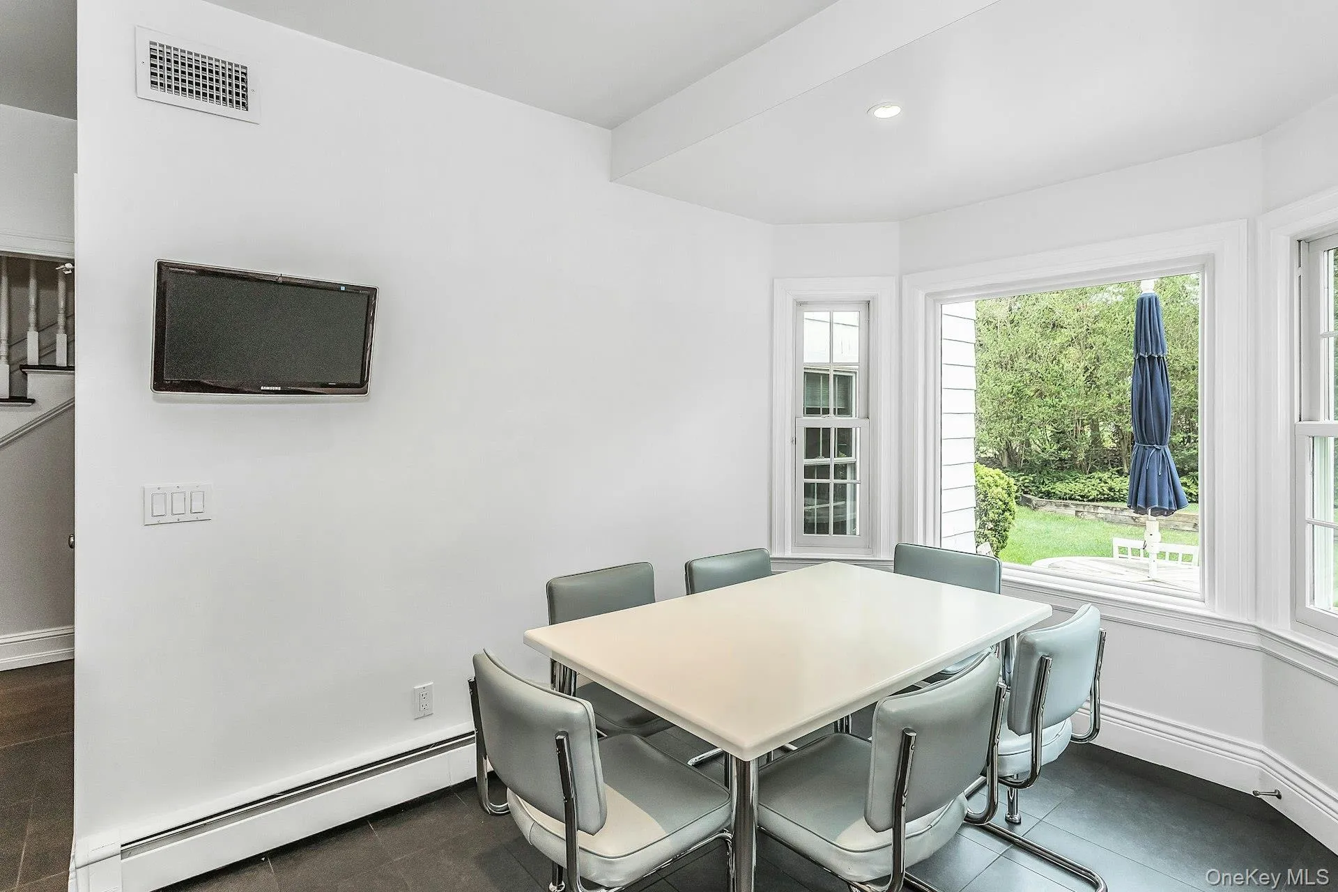 21 The Birches, North Hempstead, NY, 5 Bedrooms Bedrooms, 10 Rooms Rooms,3 BathroomsBathrooms,Residential,For Rent,The Birches,0,986506 21 The Birches, North Hempstead, NY, 5 Bedrooms Bedrooms, 10 Rooms Rooms,3 BathroomsBathrooms,Residential,For Rent,The Birches,0,986506
