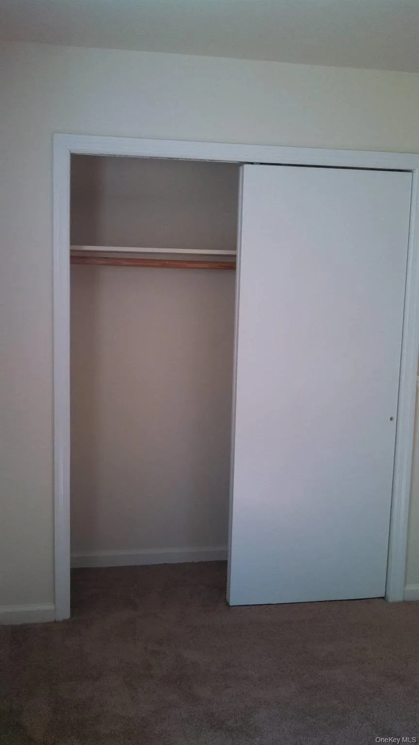 15 Falcon Lane, Hempstead, NY, 6 Bedrooms Bedrooms, 12 Rooms Rooms,3 BathroomsBathrooms,Residential Sale,For Rent,Falcon,0,986513 15 Falcon Lane, Hempstead, NY, 6 Bedrooms Bedrooms, 12 Rooms Rooms,3 BathroomsBathrooms,Residential Sale,For Rent,Falcon,0,986513
