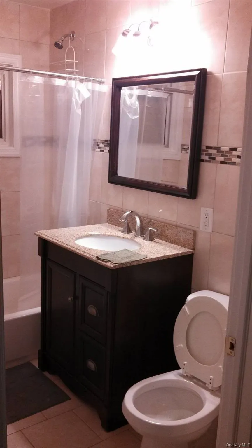 15 Falcon Lane, Hempstead, NY, 6 Bedrooms Bedrooms, 12 Rooms Rooms,3 BathroomsBathrooms,Residential Sale,For Rent,Falcon,0,986513 15 Falcon Lane, Hempstead, NY, 6 Bedrooms Bedrooms, 12 Rooms Rooms,3 BathroomsBathrooms,Residential Sale,For Rent,Falcon,0,986513