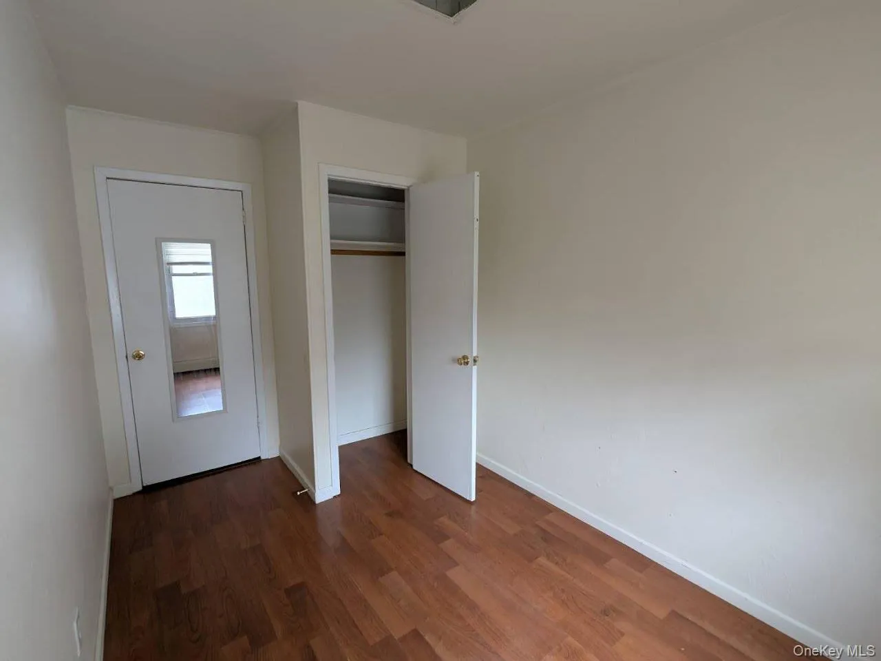 15 Falcon Lane, Hempstead, NY, 6 Bedrooms Bedrooms, 12 Rooms Rooms,3 BathroomsBathrooms,Residential Sale,For Rent,Falcon,0,986513 15 Falcon Lane, Hempstead, NY, 6 Bedrooms Bedrooms, 12 Rooms Rooms,3 BathroomsBathrooms,Residential Sale,For Rent,Falcon,0,986513