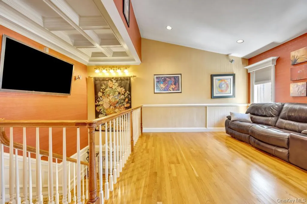 12 Kristin Lane, Smithtown, NY, 2 Bedrooms Bedrooms, 6 Rooms Rooms,2 BathroomsBathrooms,Residential,For Rent,Kristin,0,986515 12 Kristin Lane, Smithtown, NY, 2 Bedrooms Bedrooms, 6 Rooms Rooms,2 BathroomsBathrooms,Residential,For Rent,Kristin,0,986515