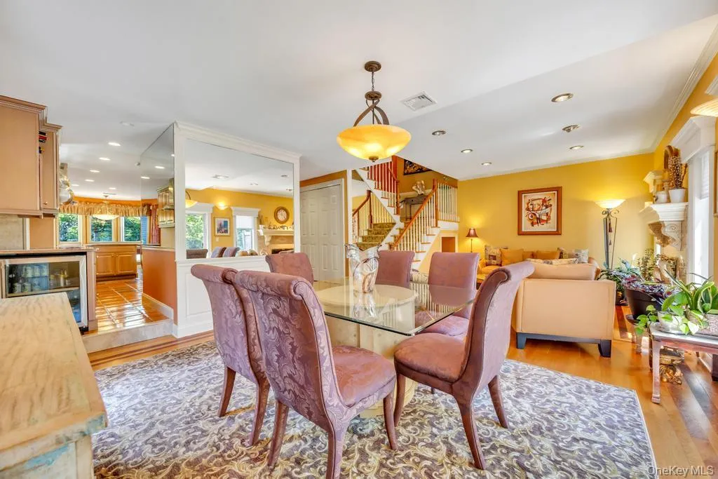 12 Kristin Lane, Smithtown, NY, 2 Bedrooms Bedrooms, 6 Rooms Rooms,2 BathroomsBathrooms,Residential,For Rent,Kristin,0,986515 12 Kristin Lane, Smithtown, NY, 2 Bedrooms Bedrooms, 6 Rooms Rooms,2 BathroomsBathrooms,Residential,For Rent,Kristin,0,986515