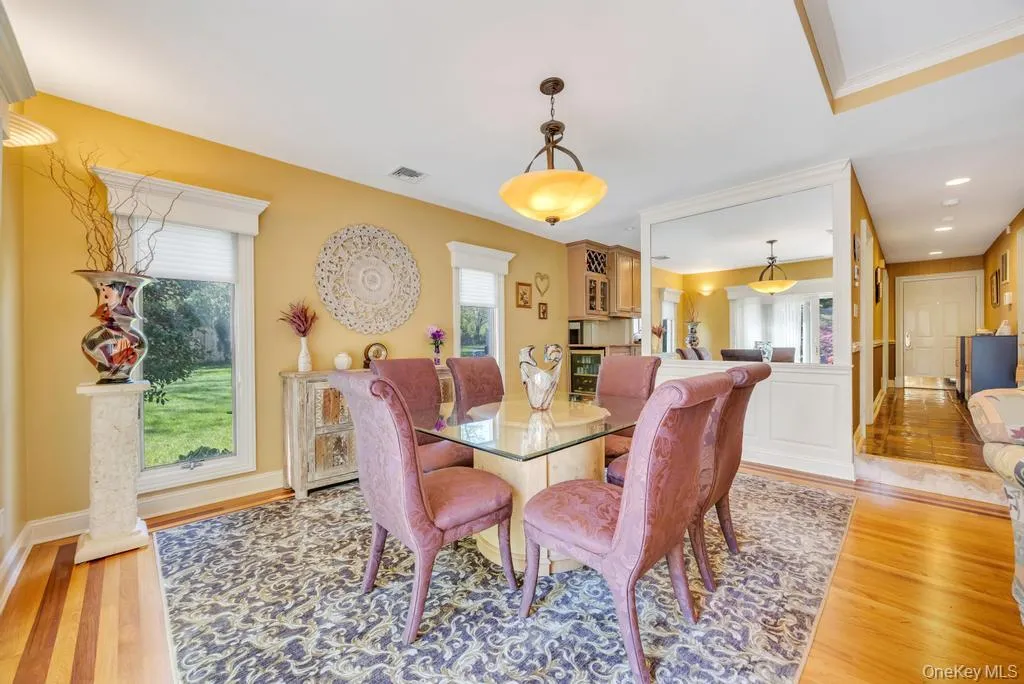 12 Kristin Lane, Smithtown, NY, 2 Bedrooms Bedrooms, 6 Rooms Rooms,2 BathroomsBathrooms,Residential,For Rent,Kristin,0,986515 12 Kristin Lane, Smithtown, NY, 2 Bedrooms Bedrooms, 6 Rooms Rooms,2 BathroomsBathrooms,Residential,For Rent,Kristin,0,986515