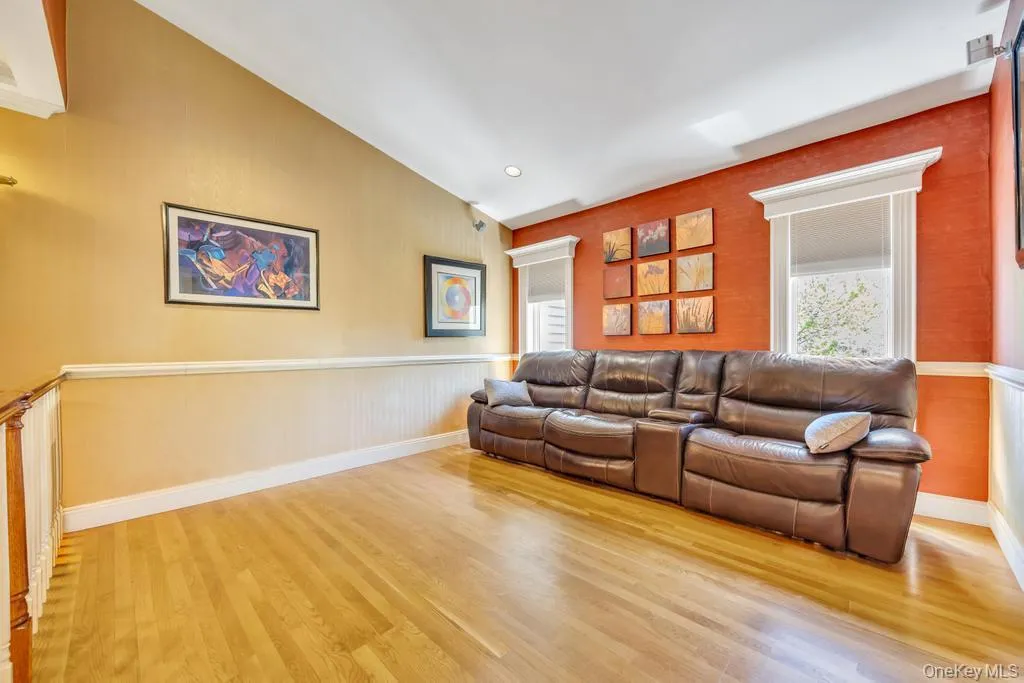 12 Kristin Lane, Smithtown, NY, 2 Bedrooms Bedrooms, 6 Rooms Rooms,2 BathroomsBathrooms,Residential,For Rent,Kristin,0,986515 12 Kristin Lane, Smithtown, NY, 2 Bedrooms Bedrooms, 6 Rooms Rooms,2 BathroomsBathrooms,Residential,For Rent,Kristin,0,986515