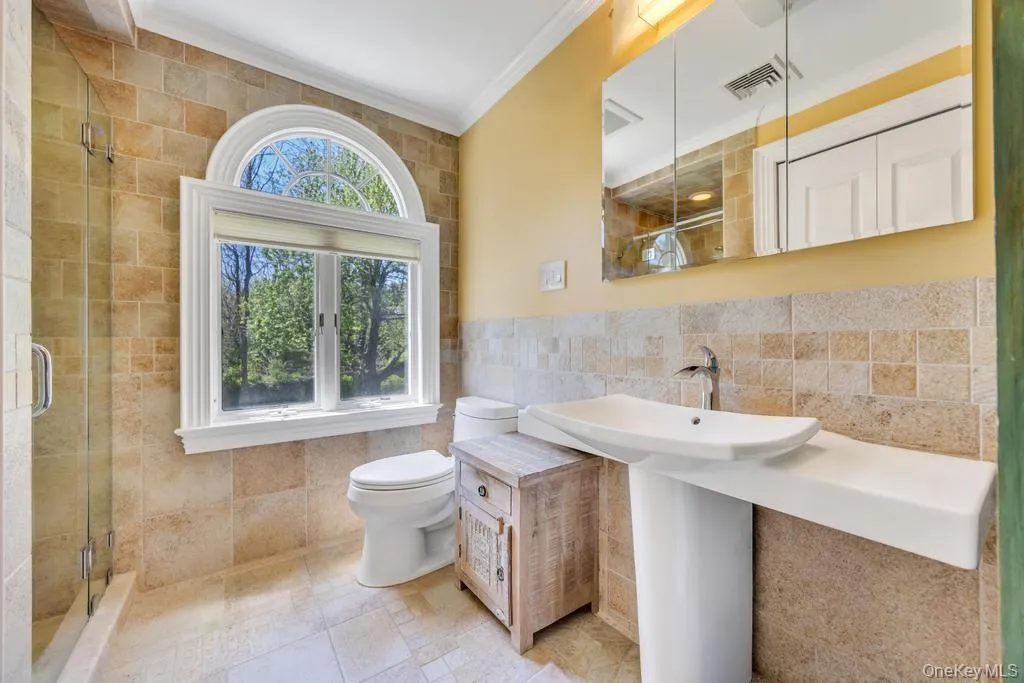 12 Kristin Lane, Smithtown, NY, 2 Bedrooms Bedrooms, 6 Rooms Rooms,2 BathroomsBathrooms,Residential,For Rent,Kristin,0,986515 12 Kristin Lane, Smithtown, NY, 2 Bedrooms Bedrooms, 6 Rooms Rooms,2 BathroomsBathrooms,Residential,For Rent,Kristin,0,986515