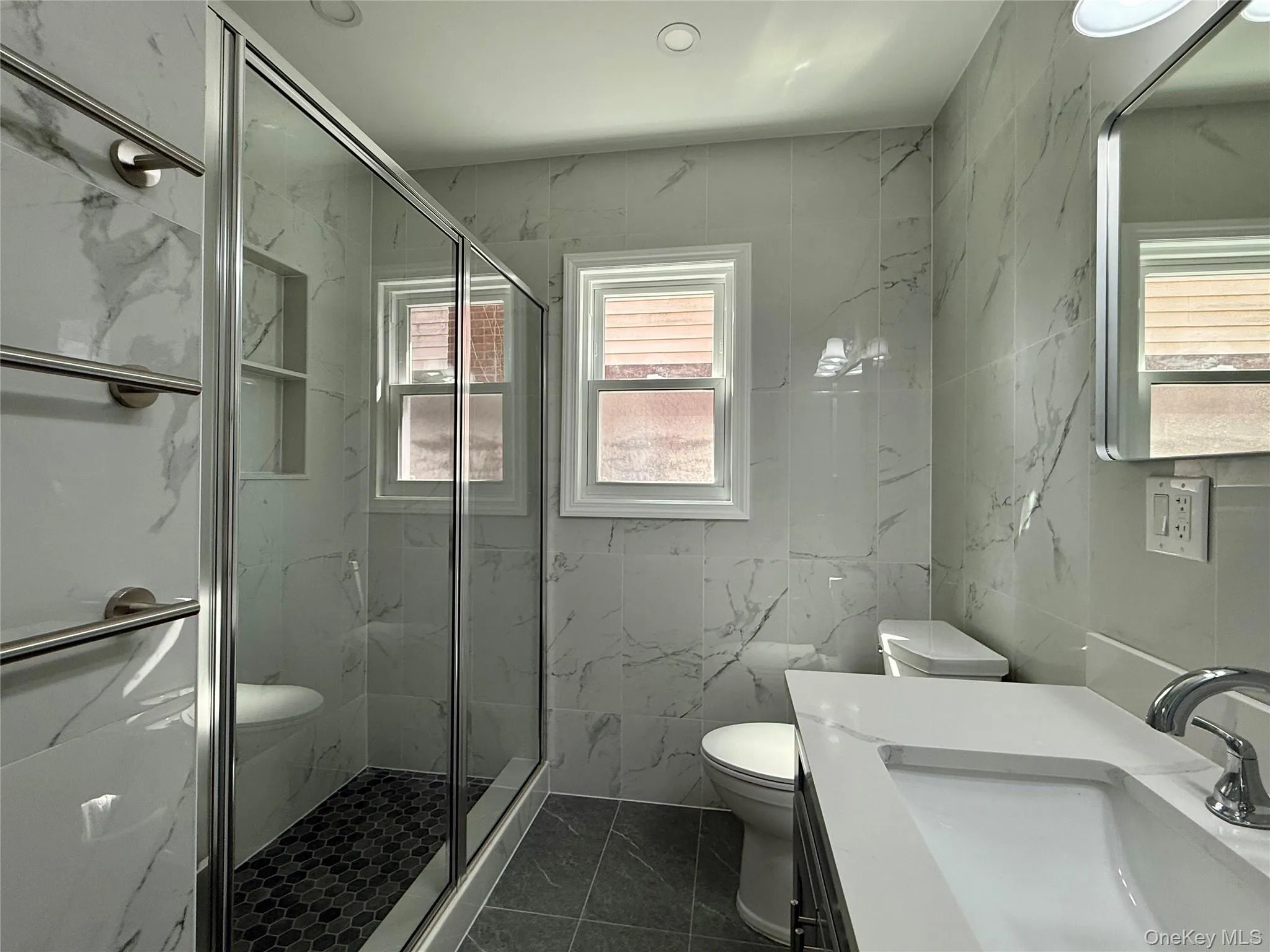 48 79th Avenue, North Hempstead, NY, 3 Bedrooms Bedrooms, 5 Rooms Rooms,2 BathroomsBathrooms,Residential Lease,For Rent,79th,0,986522 48 79th Avenue, North Hempstead, NY, 3 Bedrooms Bedrooms, 5 Rooms Rooms,2 BathroomsBathrooms,Residential Lease,For Rent,79th,0,986522