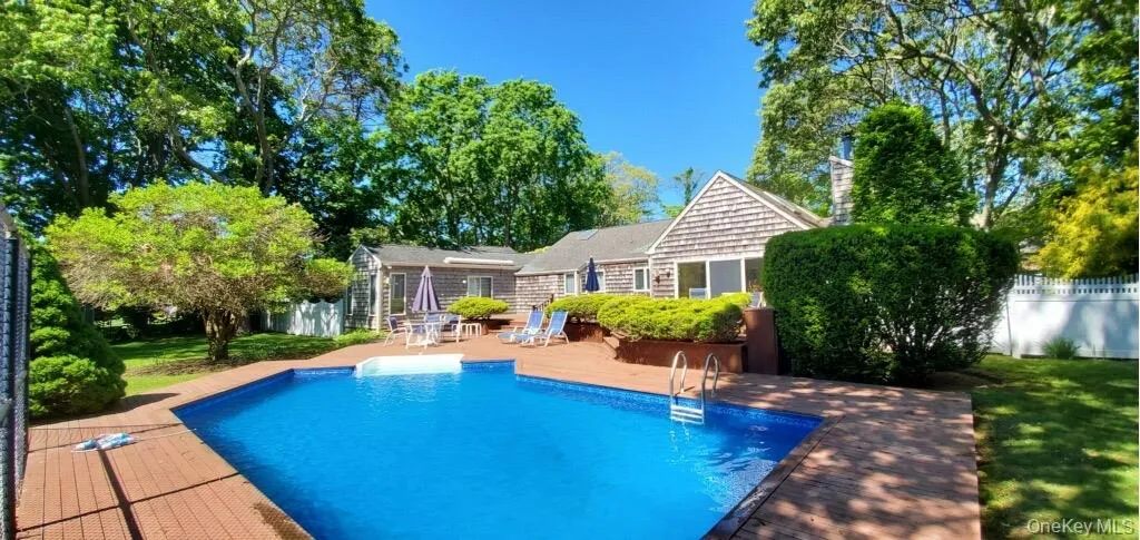 20 Basket Neck Lane, Southampton, NY, 4 Bedrooms Bedrooms, 7 Rooms Rooms,3 BathroomsBathrooms,Residential Lease,For Rent,Basket Neck,0,986540 20 Basket Neck Lane, Southampton, NY, 4 Bedrooms Bedrooms, 7 Rooms Rooms,3 BathroomsBathrooms,Residential Lease,For Rent,Basket Neck,0,986540