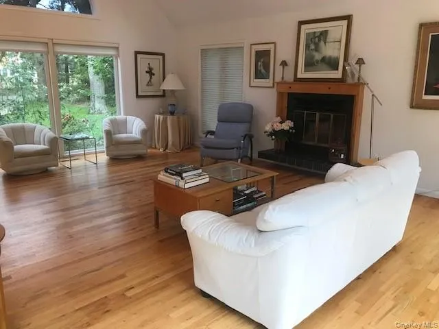 20 Basket Neck Lane, Southampton, NY, 4 Bedrooms Bedrooms, 7 Rooms Rooms,3 BathroomsBathrooms,Residential Lease,For Rent,Basket Neck,0,986540 20 Basket Neck Lane, Southampton, NY, 4 Bedrooms Bedrooms, 7 Rooms Rooms,3 BathroomsBathrooms,Residential Lease,For Rent,Basket Neck,0,986540