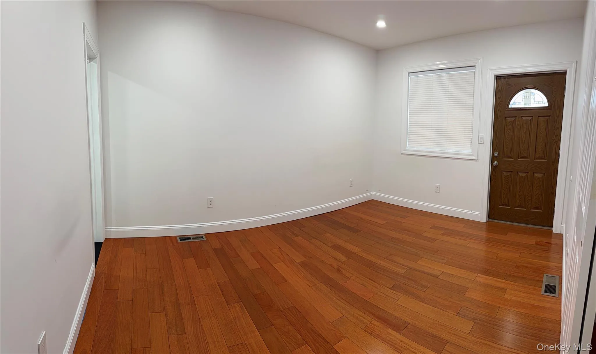 4335 189th Street, New York, NY, 2 Bedrooms Bedrooms, 3 Rooms Rooms,1 BathroomBathrooms,Residential Lease,For Rent,189th,0,986544 4335 189th Street, New York, NY, 2 Bedrooms Bedrooms, 3 Rooms Rooms,1 BathroomBathrooms,Residential Lease,For Rent,189th,0,986544