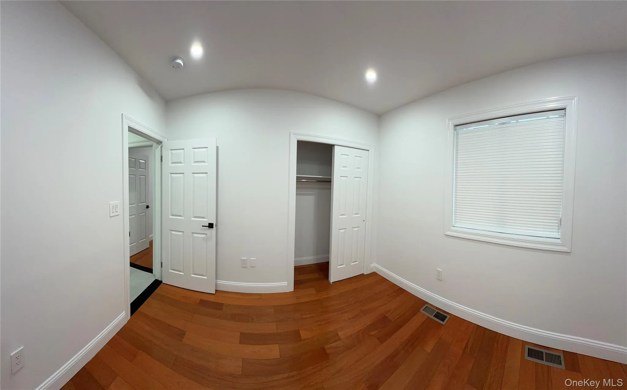 4335 189th Street, New York, NY, 2 Bedrooms Bedrooms, 3 Rooms Rooms,1 BathroomBathrooms,Residential Lease,For Rent,189th,0,986544 4335 189th Street, New York, NY, 2 Bedrooms Bedrooms, 3 Rooms Rooms,1 BathroomBathrooms,Residential Lease,For Rent,189th,0,986544