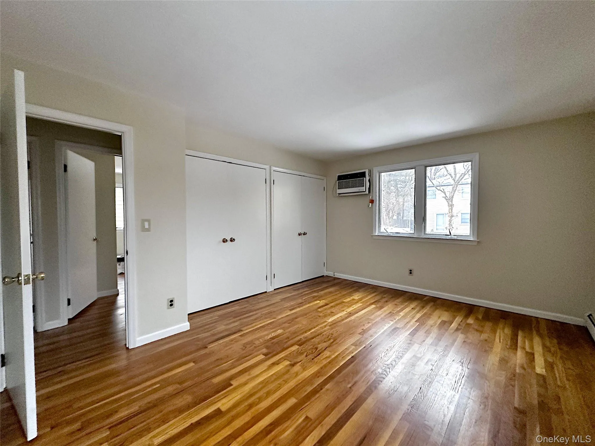 Primary bedroom also has a wall unit Primary bedroom also has a wall unit