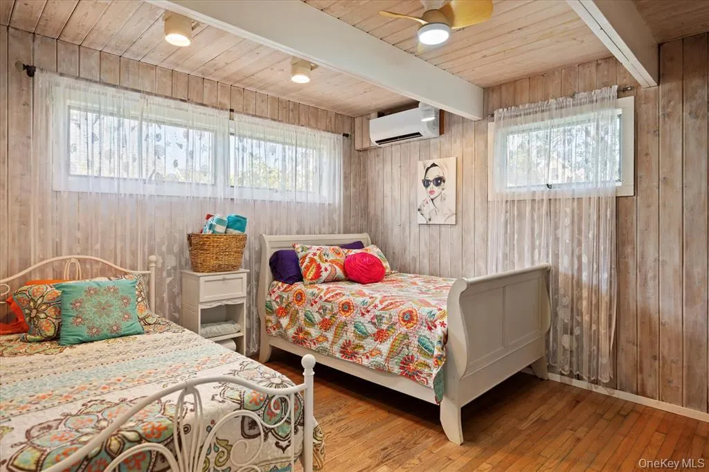 17 Bungalow Walk, Islip, NY, 4 Bedrooms Bedrooms, 6 Rooms Rooms,2 BathroomsBathrooms,Residential,For Rent,Bungalow,0,986562 17 Bungalow Walk, Islip, NY, 4 Bedrooms Bedrooms, 6 Rooms Rooms,2 BathroomsBathrooms,Residential,For Rent,Bungalow,0,986562