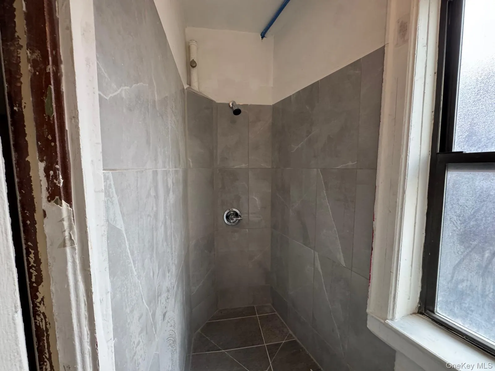 3307 Junction Boulevard, New York, NY, 3 Bedrooms Bedrooms, 6 Rooms Rooms,1 BathroomBathrooms,Residential Lease,For Rent,Junction,0,986567 3307 Junction Boulevard, New York, NY, 3 Bedrooms Bedrooms, 6 Rooms Rooms,1 BathroomBathrooms,Residential Lease,For Rent,Junction,0,986567