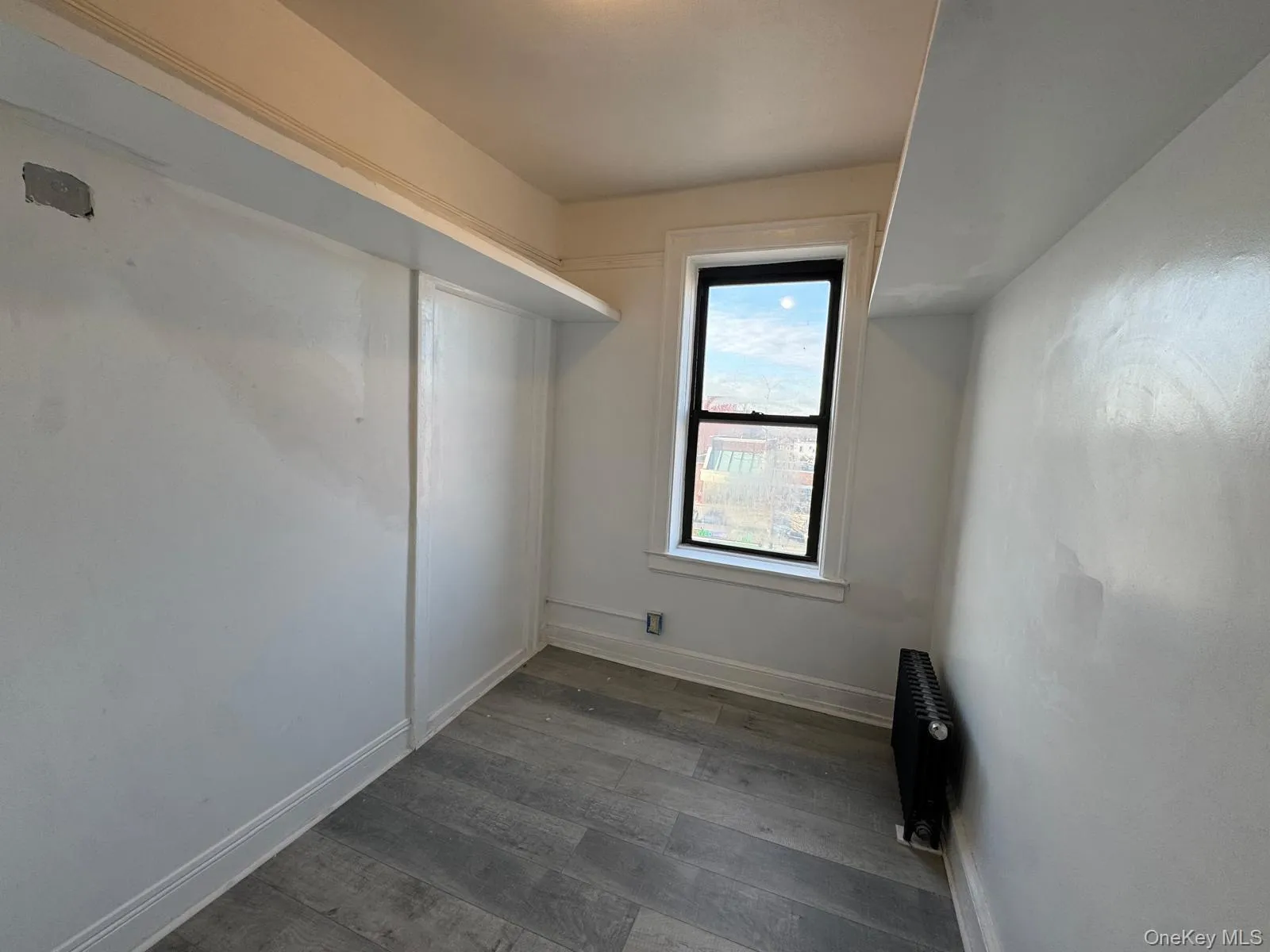 3307 Junction Boulevard, New York, NY, 3 Bedrooms Bedrooms, 6 Rooms Rooms,1 BathroomBathrooms,Residential Lease,For Rent,Junction,0,986567 3307 Junction Boulevard, New York, NY, 3 Bedrooms Bedrooms, 6 Rooms Rooms,1 BathroomBathrooms,Residential Lease,For Rent,Junction,0,986567