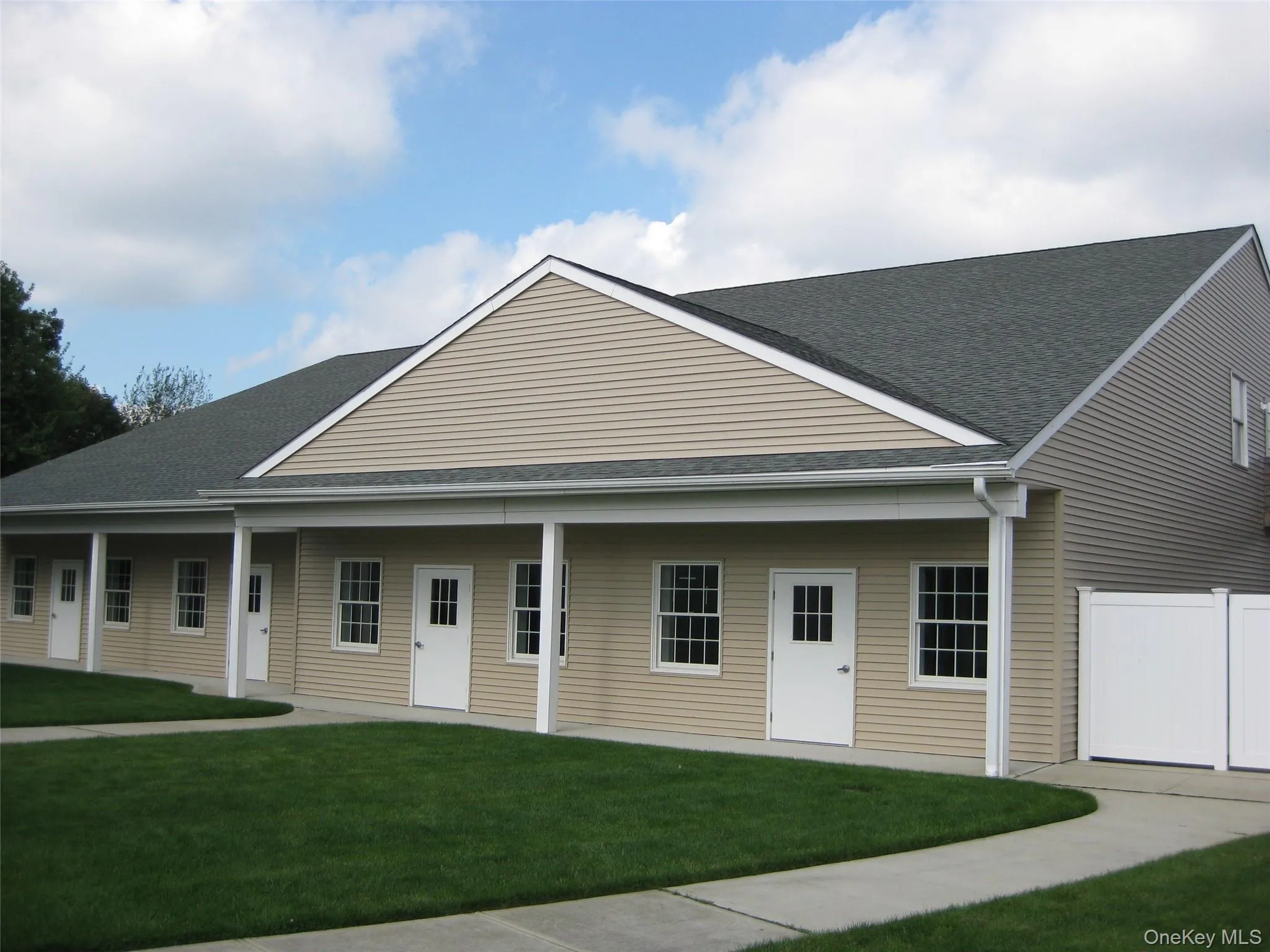 1116 Main Road, Riverhead, NY, ,Commercial Lease,For Rent,Main,0,986568 1116 Main Road, Riverhead, NY, ,Commercial Lease,For Rent,Main,0,986568