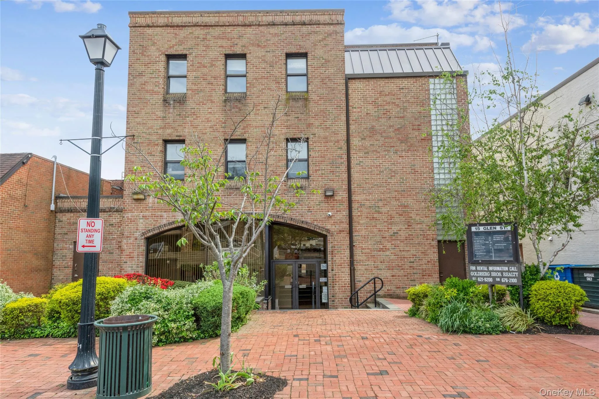 15 1/2 Glen Street, Glen Cove, NY, ,Commercial Lease,For Rent,Glen,0,986581 15 1/2 Glen Street, Glen Cove, NY, ,Commercial Lease,For Rent,Glen,0,986581