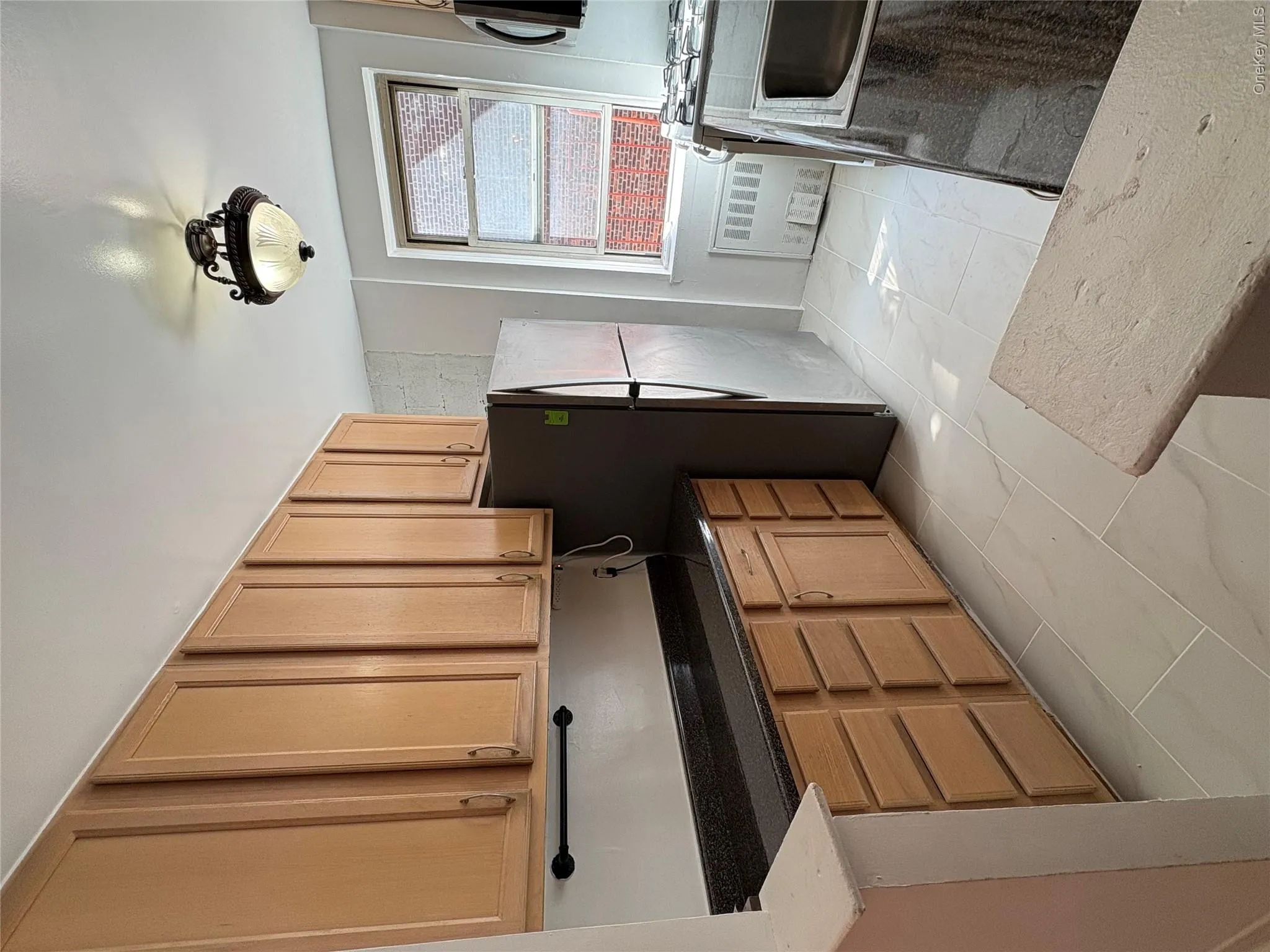 101 Highland Avenue, Yonkers, NY, 3 Bedrooms Bedrooms, 5 Rooms Rooms,1 BathroomBathrooms,Residential,For Rent,Highland,0,986583 101 Highland Avenue, Yonkers, NY, 3 Bedrooms Bedrooms, 5 Rooms Rooms,1 BathroomBathrooms,Residential,For Rent,Highland,0,986583