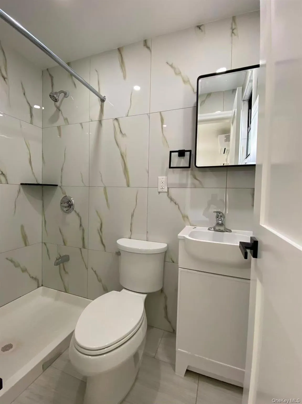 855 Wyckoff Avenue, New York, NY, 3 Bedrooms Bedrooms, 3 Rooms Rooms,2 BathroomsBathrooms,Residential Lease,For Rent,Wyckoff,0,986589 855 Wyckoff Avenue, New York, NY, 3 Bedrooms Bedrooms, 3 Rooms Rooms,2 BathroomsBathrooms,Residential Lease,For Rent,Wyckoff,0,986589