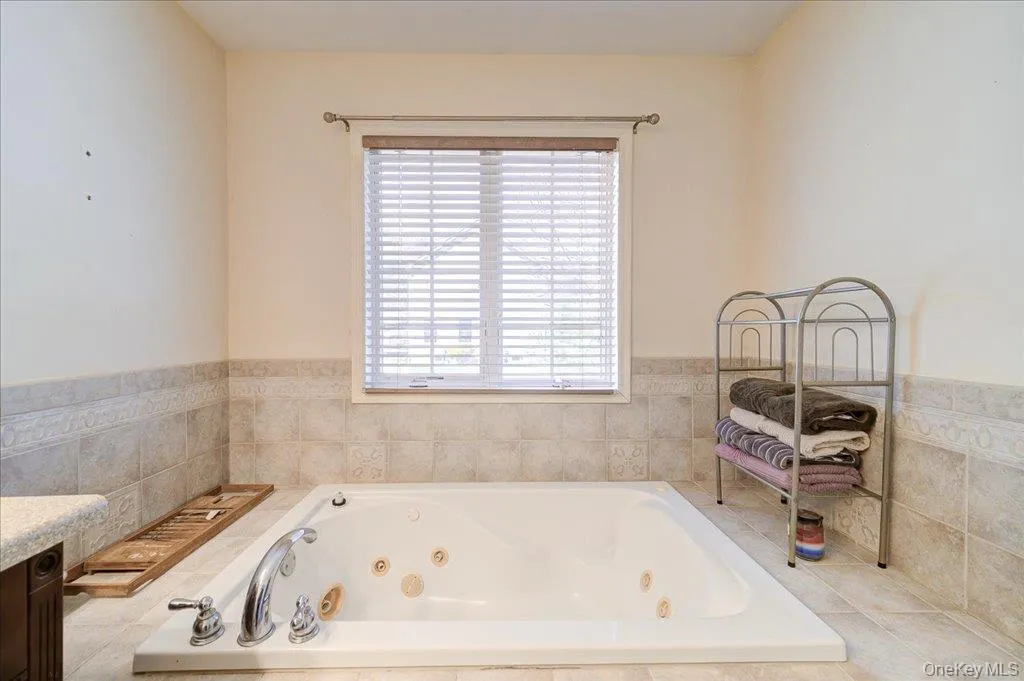 17 Long View Drive, Minisink, NY, 4 Bedrooms Bedrooms, 13 Rooms Rooms,2 BathroomsBathrooms,Residential,For Rent,Long View,0,986601 17 Long View Drive, Minisink, NY, 4 Bedrooms Bedrooms, 13 Rooms Rooms,2 BathroomsBathrooms,Residential,For Rent,Long View,0,986601