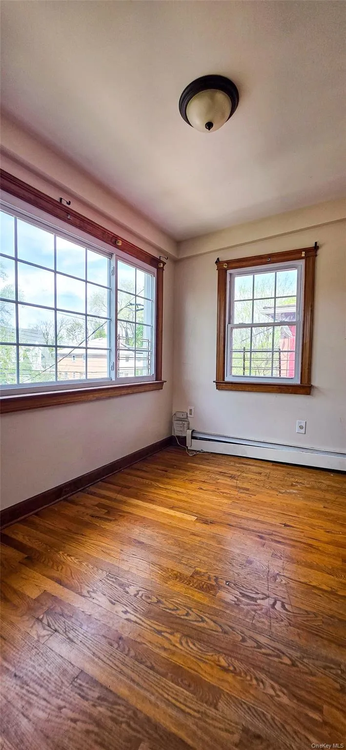 97 Elm Street, New York, NY, 4 Bedrooms Bedrooms, 5 Rooms Rooms,1 BathroomBathrooms,Residential Lease,For Rent,Elm Street,0,986603 97 Elm Street, New York, NY, 4 Bedrooms Bedrooms, 5 Rooms Rooms,1 BathroomBathrooms,Residential Lease,For Rent,Elm Street,0,986603