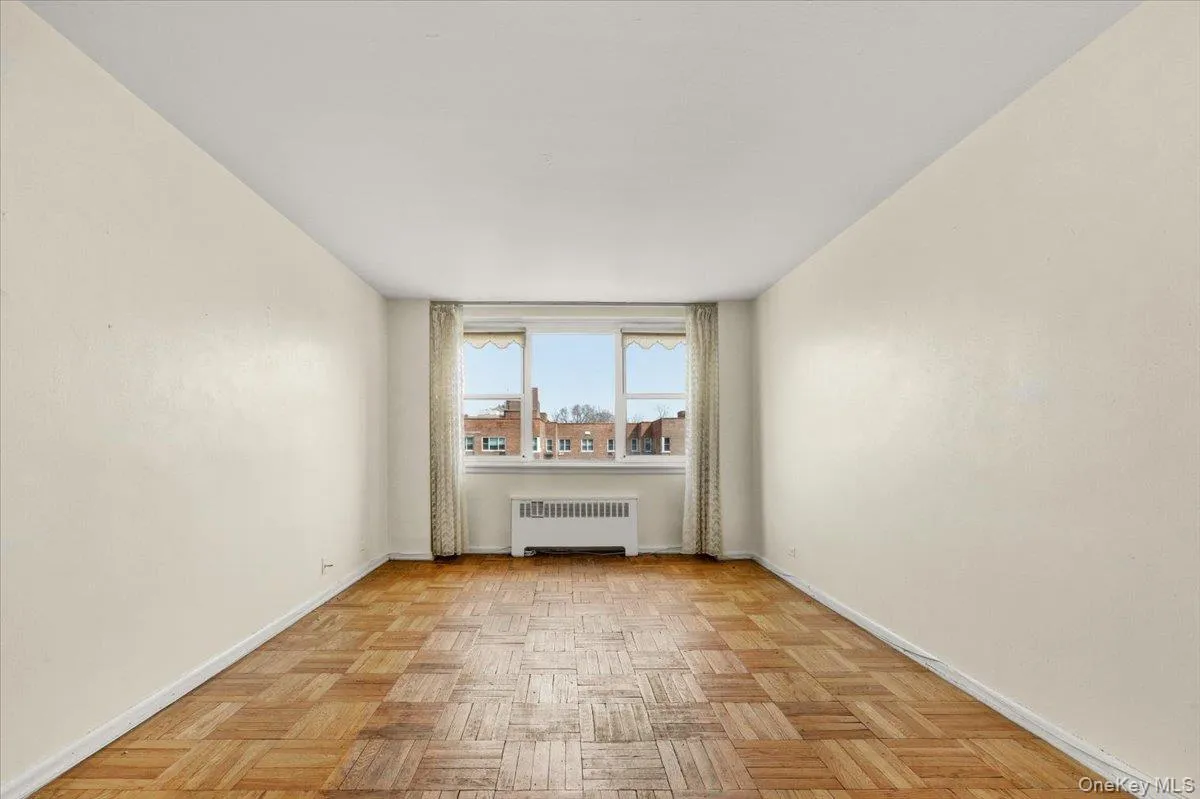 80 Knolls Crescent, New York, NY, 2 Bedrooms Bedrooms, 5 Rooms Rooms,1 BathroomBathrooms,Residential Sale,For Rent,Knolls,0,986609 80 Knolls Crescent, New York, NY, 2 Bedrooms Bedrooms, 5 Rooms Rooms,1 BathroomBathrooms,Residential Sale,For Rent,Knolls,0,986609