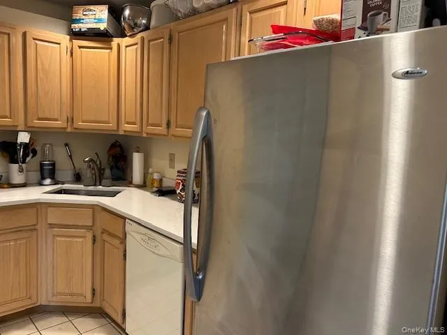 40 Aspen Court, Clarkstown, NY, 2 Bedrooms Bedrooms, 5 Rooms Rooms,1 BathroomBathrooms,Residential Lease,For Rent,Aspen,0,986614 40 Aspen Court, Clarkstown, NY, 2 Bedrooms Bedrooms, 5 Rooms Rooms,1 BathroomBathrooms,Residential Lease,For Rent,Aspen,0,986614
