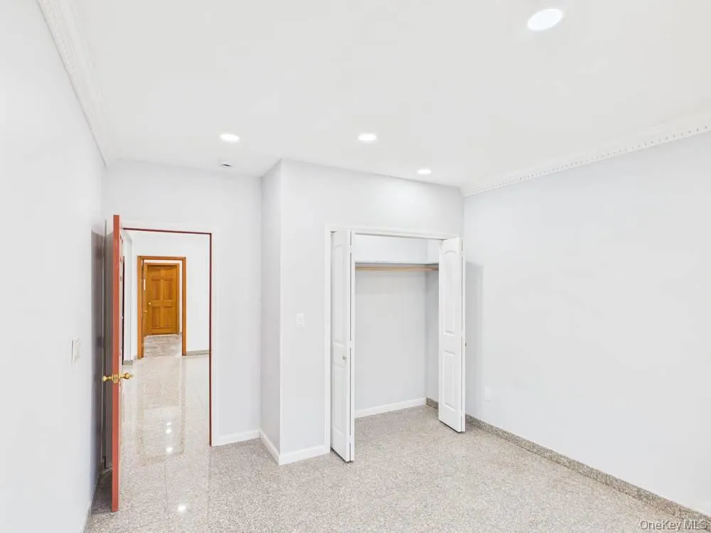 6618 75th Street, New York, NY, 3 Bedrooms Bedrooms, 5 Rooms Rooms,1 BathroomBathrooms,Residential Lease,For Rent,75th,0,986629 6618 75th Street, New York, NY, 3 Bedrooms Bedrooms, 5 Rooms Rooms,1 BathroomBathrooms,Residential Lease,For Rent,75th,0,986629