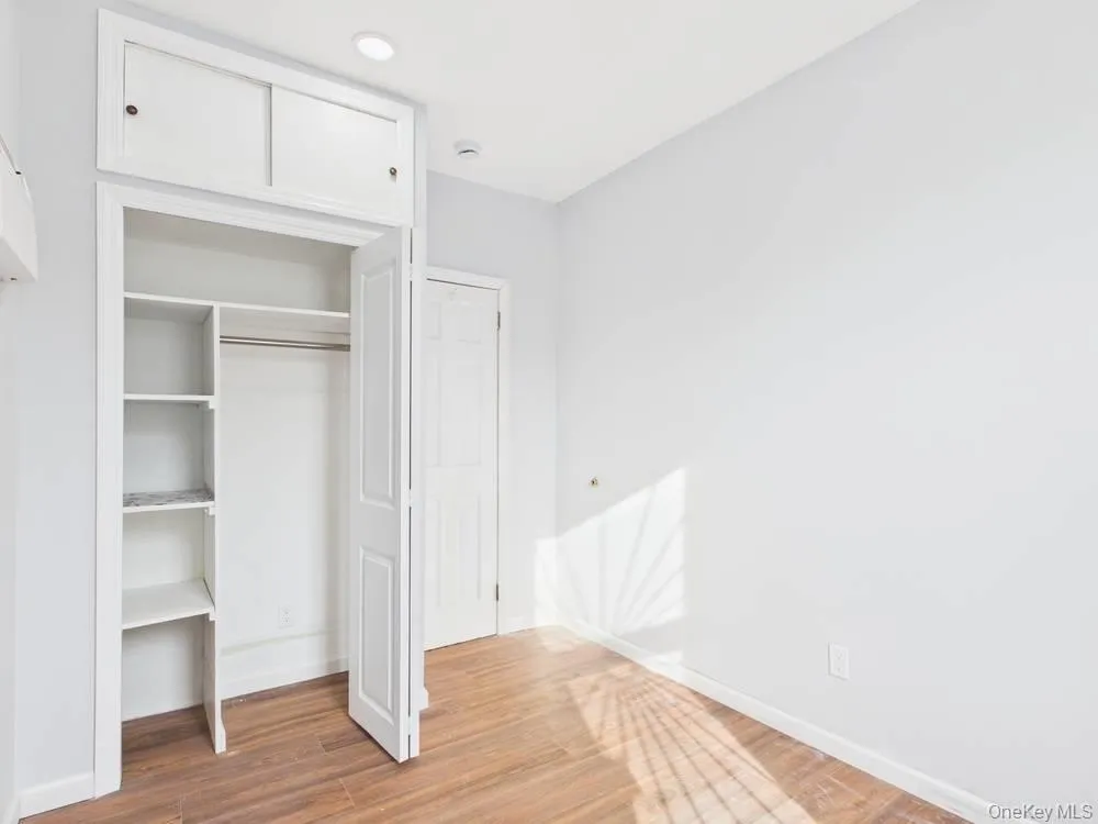 6618 75th Street, New York, NY, 3 Bedrooms Bedrooms, 5 Rooms Rooms,1 BathroomBathrooms,Residential Lease,For Rent,75th,0,986629 6618 75th Street, New York, NY, 3 Bedrooms Bedrooms, 5 Rooms Rooms,1 BathroomBathrooms,Residential Lease,For Rent,75th,0,986629