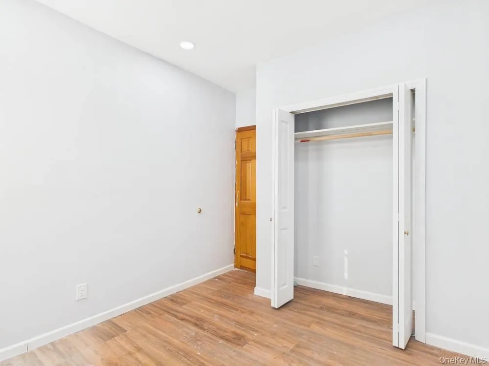 6618 75th Street, New York, NY, 3 Bedrooms Bedrooms, 5 Rooms Rooms,1 BathroomBathrooms,Residential Lease,For Rent,75th,0,986629 6618 75th Street, New York, NY, 3 Bedrooms Bedrooms, 5 Rooms Rooms,1 BathroomBathrooms,Residential Lease,For Rent,75th,0,986629