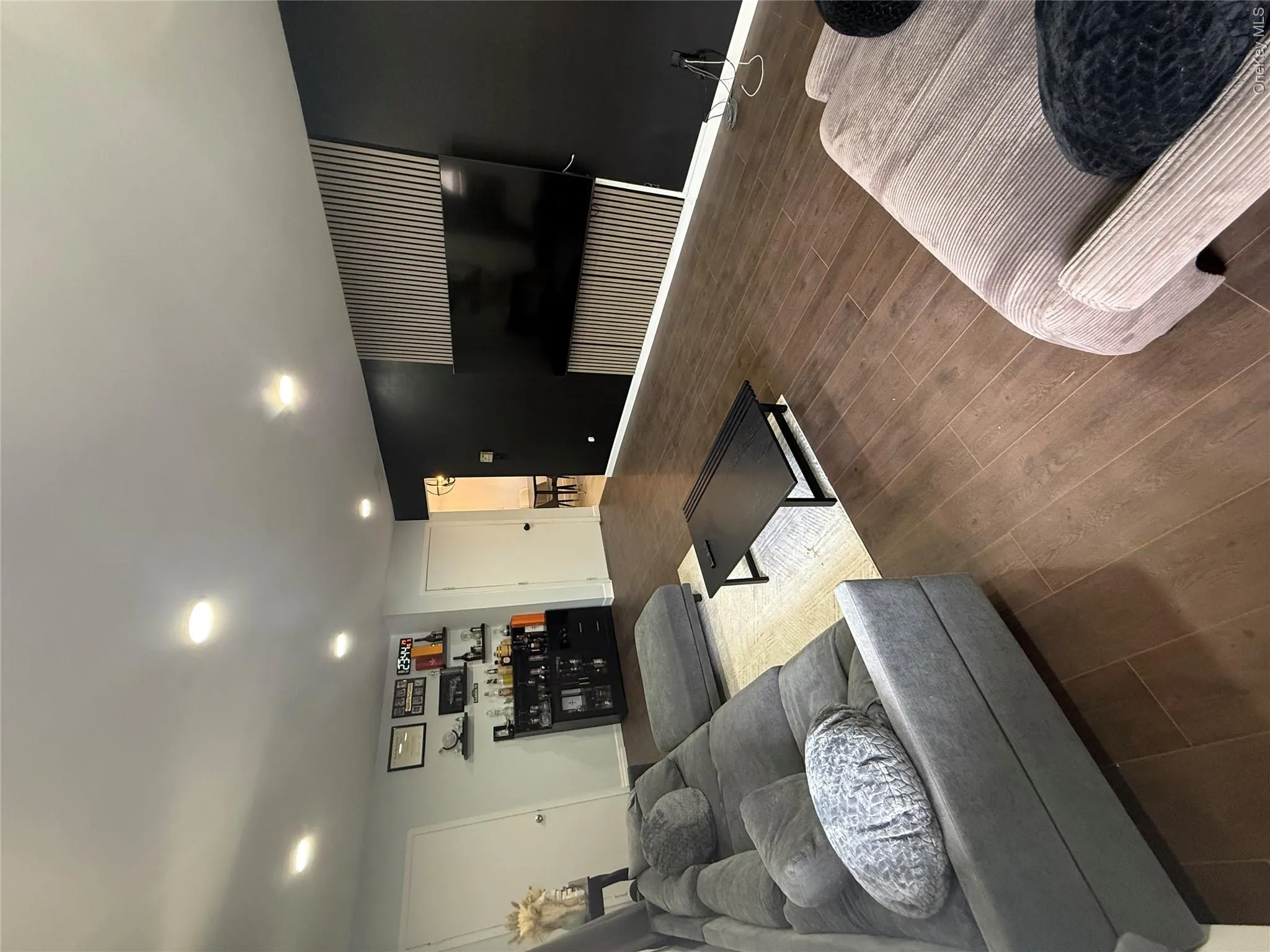 1690 Grand Avenue, Hempstead, NY, 1 Bedroom Bedrooms, 4 Rooms Rooms,1 BathroomBathrooms,Residential Lease,For Rent,Grand,0,986631 1690 Grand Avenue, Hempstead, NY, 1 Bedroom Bedrooms, 4 Rooms Rooms,1 BathroomBathrooms,Residential Lease,For Rent,Grand,0,986631