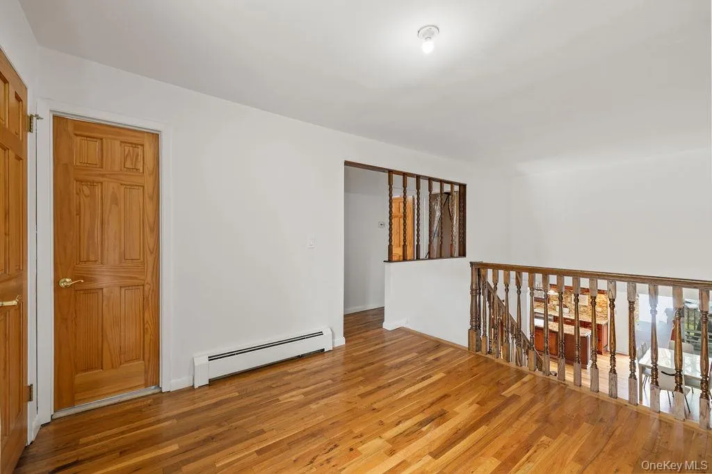 84 Tennyson Drive, Clarkstown, NY, 5 Bedrooms Bedrooms, 12 Rooms Rooms,2 BathroomsBathrooms,Residential,For Rent,Tennyson,0,986680 84 Tennyson Drive, Clarkstown, NY, 5 Bedrooms Bedrooms, 12 Rooms Rooms,2 BathroomsBathrooms,Residential,For Rent,Tennyson,0,986680
