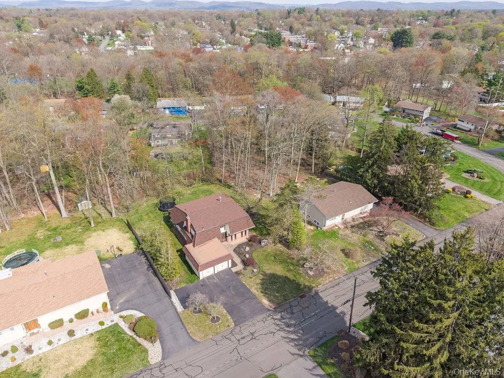 84 Tennyson Drive, Clarkstown, NY, 5 Bedrooms Bedrooms, 12 Rooms Rooms,2 BathroomsBathrooms,Residential,For Rent,Tennyson,0,986680 84 Tennyson Drive, Clarkstown, NY, 5 Bedrooms Bedrooms, 12 Rooms Rooms,2 BathroomsBathrooms,Residential,For Rent,Tennyson,0,986680