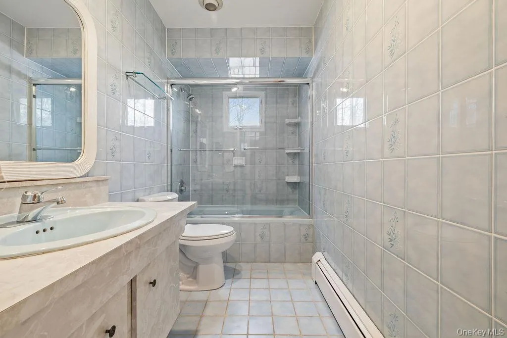 Bathroom 1 Bathroom 1