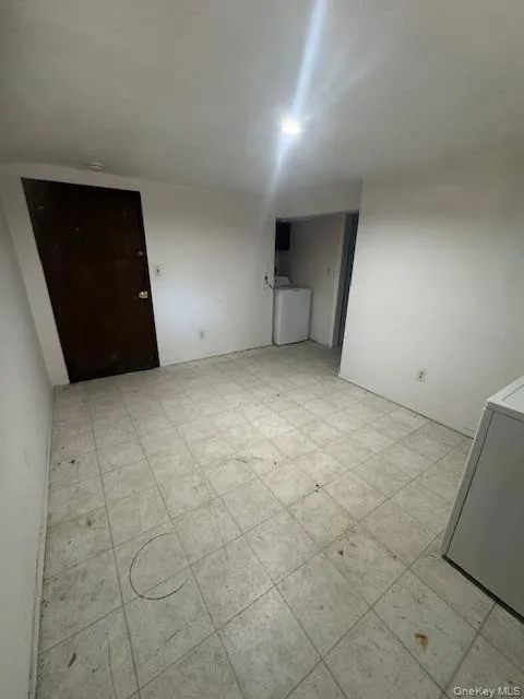 408 7th Street, Huntington, NY, 2 Bedrooms Bedrooms, 4 Rooms Rooms,1 BathroomBathrooms,Residential Lease,For Rent,7th,0,986681 408 7th Street, Huntington, NY, 2 Bedrooms Bedrooms, 4 Rooms Rooms,1 BathroomBathrooms,Residential Lease,For Rent,7th,0,986681