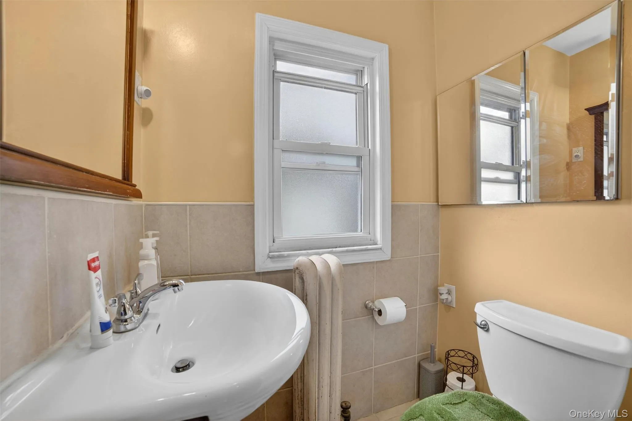 153 Hillside Avenue, Mount Vernon, NY, 3 Bedrooms Bedrooms, 6 Rooms Rooms,2 BathroomsBathrooms,Residential,For Rent,Hillside,0,986682 153 Hillside Avenue, Mount Vernon, NY, 3 Bedrooms Bedrooms, 6 Rooms Rooms,2 BathroomsBathrooms,Residential,For Rent,Hillside,0,986682