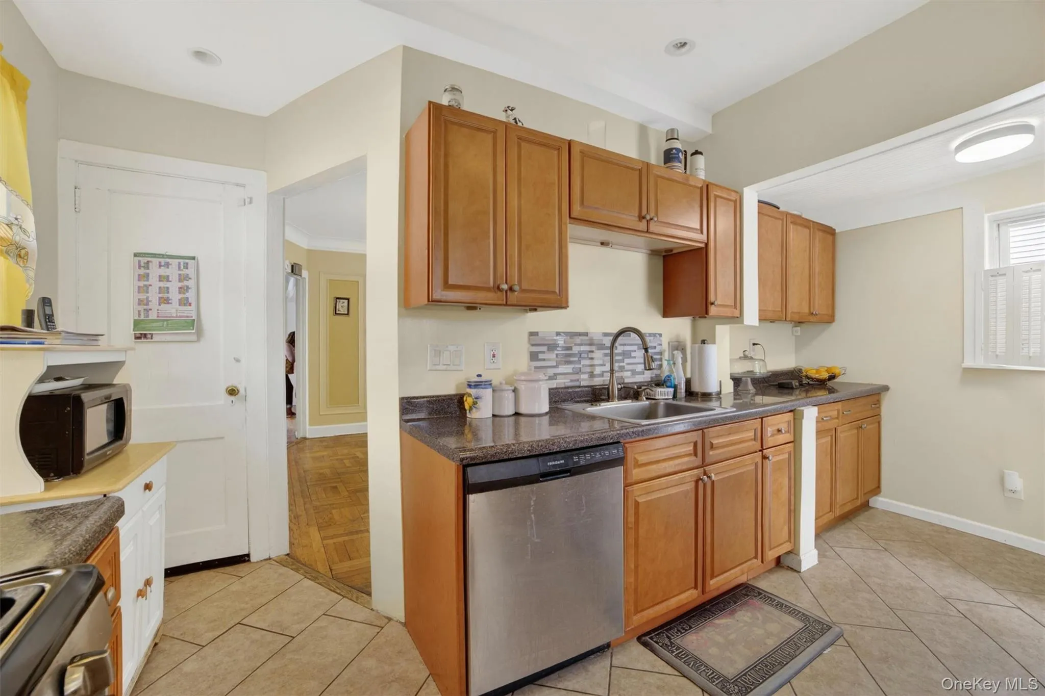 153 Hillside Avenue, Mount Vernon, NY, 3 Bedrooms Bedrooms, 6 Rooms Rooms,2 BathroomsBathrooms,Residential,For Rent,Hillside,0,986682 153 Hillside Avenue, Mount Vernon, NY, 3 Bedrooms Bedrooms, 6 Rooms Rooms,2 BathroomsBathrooms,Residential,For Rent,Hillside,0,986682