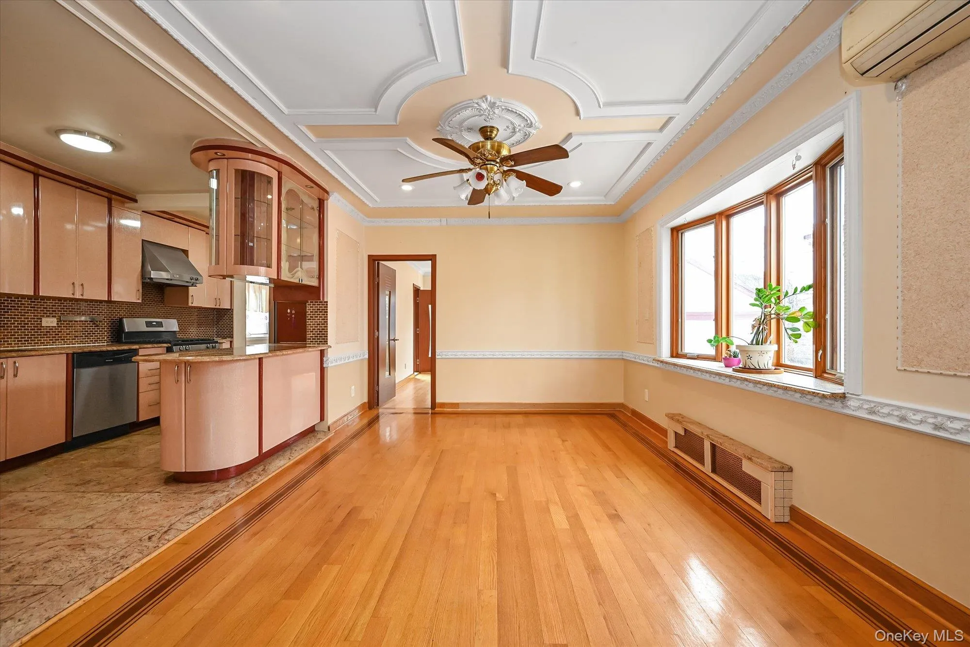 6342 Alderton Street, New York, NY, 6 Bedrooms Bedrooms, 12 Rooms Rooms,5 BathroomsBathrooms,Residential Lease,For Rent,Alderton,0,986684 6342 Alderton Street, New York, NY, 6 Bedrooms Bedrooms, 12 Rooms Rooms,5 BathroomsBathrooms,Residential Lease,For Rent,Alderton,0,986684