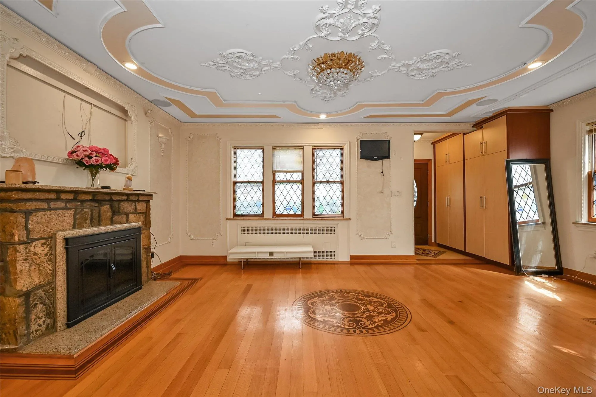 6342 Alderton Street, New York, NY, 6 Bedrooms Bedrooms, 12 Rooms Rooms,5 BathroomsBathrooms,Residential Lease,For Rent,Alderton,0,986684 6342 Alderton Street, New York, NY, 6 Bedrooms Bedrooms, 12 Rooms Rooms,5 BathroomsBathrooms,Residential Lease,For Rent,Alderton,0,986684