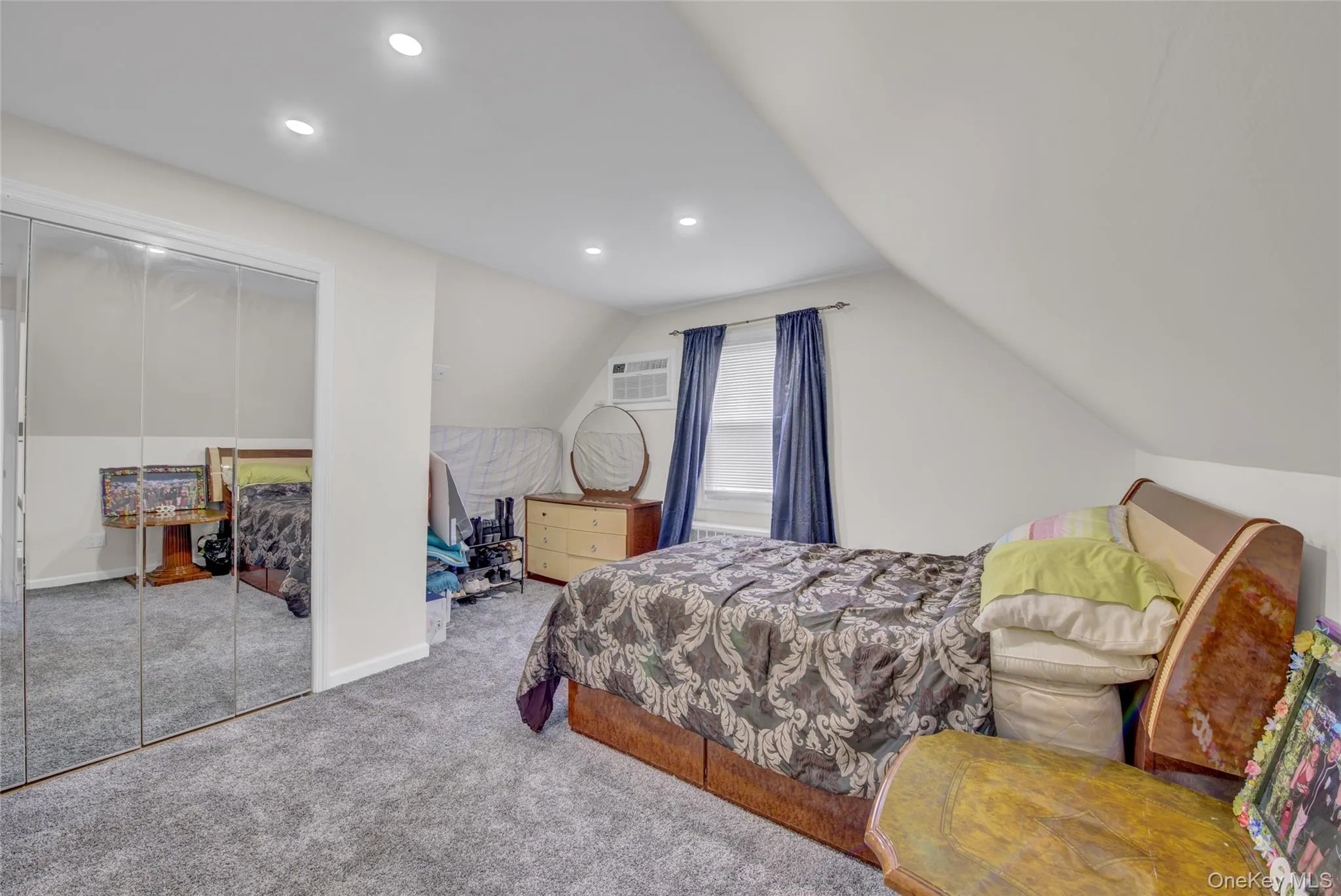 1312 Park Avenue, North Hempstead, NY, 4 Bedrooms Bedrooms, 7 Rooms Rooms,1 BathroomBathrooms,Residential,For Rent,Park,0,KEY986686 1312 Park Avenue, North Hempstead, NY, 4 Bedrooms Bedrooms, 7 Rooms Rooms,1 BathroomBathrooms,Residential,For Rent,Park,0,KEY986686