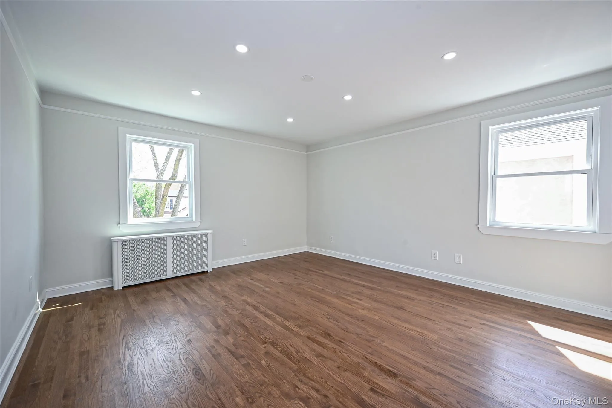 73-36 196th Street, New York, NY, 4 Bedrooms Bedrooms, 10 Rooms Rooms,1 BathroomBathrooms,Residential Sale,For Rent,196th,0,986694 73-36 196th Street, New York, NY, 4 Bedrooms Bedrooms, 10 Rooms Rooms,1 BathroomBathrooms,Residential Sale,For Rent,196th,0,986694