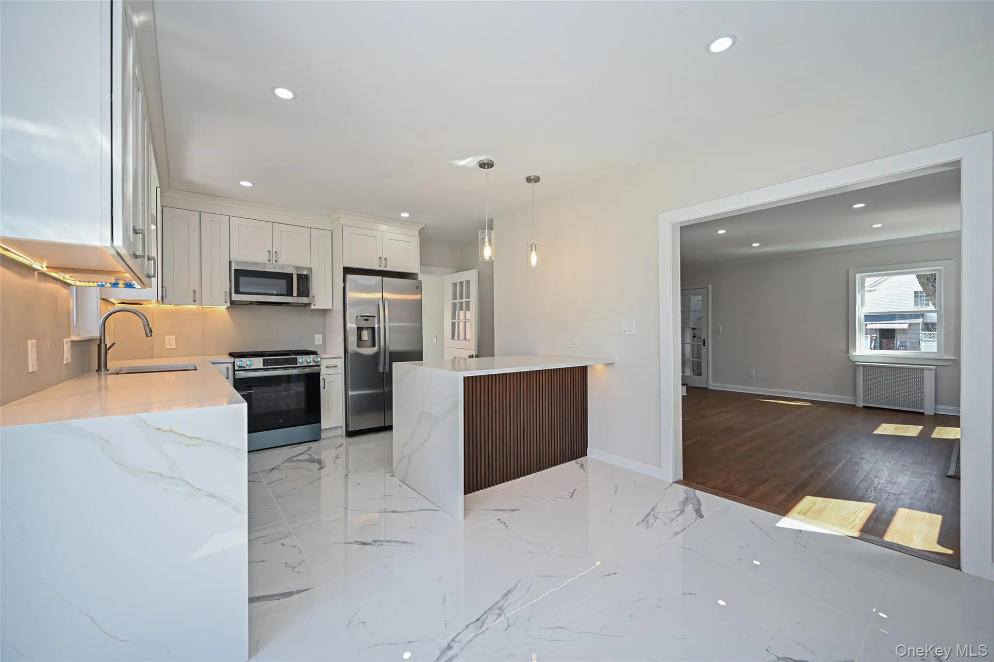 73-36 196th Street, New York, NY, 4 Bedrooms Bedrooms, 10 Rooms Rooms,1 BathroomBathrooms,Residential Sale,For Rent,196th,0,986694 73-36 196th Street, New York, NY, 4 Bedrooms Bedrooms, 10 Rooms Rooms,1 BathroomBathrooms,Residential Sale,For Rent,196th,0,986694