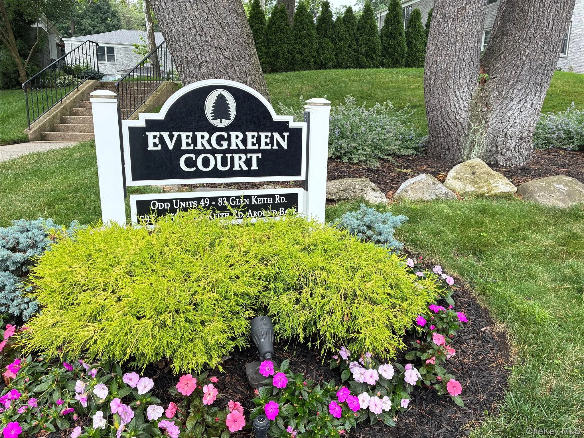 Evergreen Court Evergreen Court