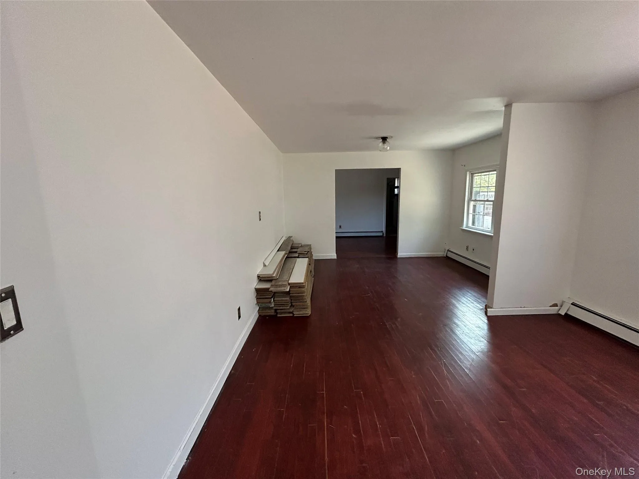 8 Mahogany Road, Brookhaven, NY, 6 Bedrooms Bedrooms, 10 Rooms Rooms,3 BathroomsBathrooms,Residential,For Rent,Mahogany,0,986724 8 Mahogany Road, Brookhaven, NY, 6 Bedrooms Bedrooms, 10 Rooms Rooms,3 BathroomsBathrooms,Residential,For Rent,Mahogany,0,986724