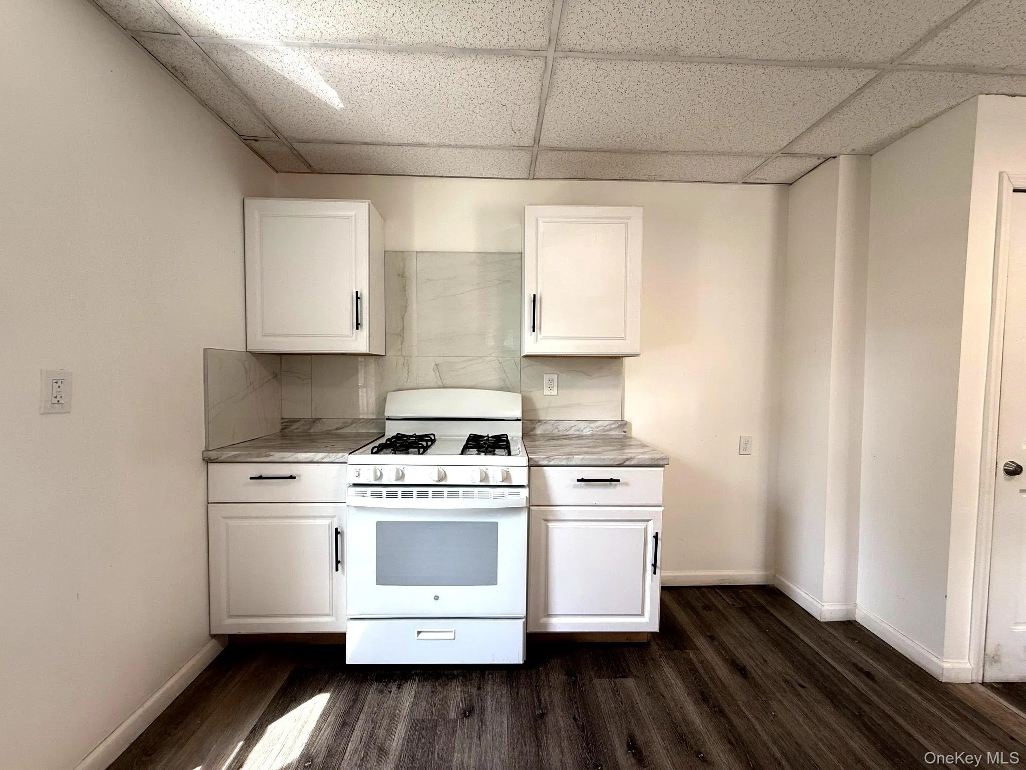 1256 North Avenue, Beacon, NY, 1 Bedroom Bedrooms, 1 Room Rooms,1 BathroomBathrooms,Residential Lease,For Rent,North,0,986725 1256 North Avenue, Beacon, NY, 1 Bedroom Bedrooms, 1 Room Rooms,1 BathroomBathrooms,Residential Lease,For Rent,North,0,986725