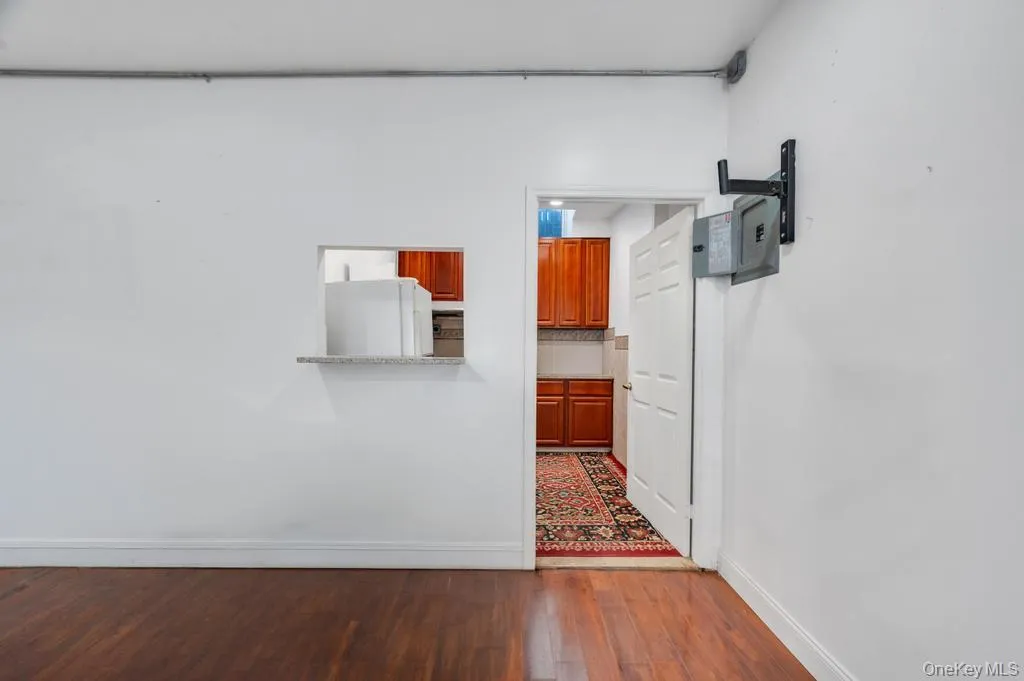 107-24 Springfield Boulevard, New York, NY, ,Commercial Lease,For Rent,Springfield,0,986726 107-24 Springfield Boulevard, New York, NY, ,Commercial Lease,For Rent,Springfield,0,986726