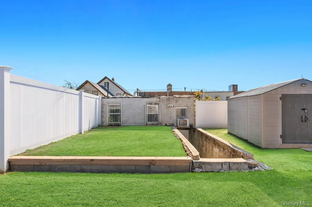 107-24 Springfield Boulevard, New York, NY, ,Commercial Lease,For Rent,Springfield,0,986726 107-24 Springfield Boulevard, New York, NY, ,Commercial Lease,For Rent,Springfield,0,986726