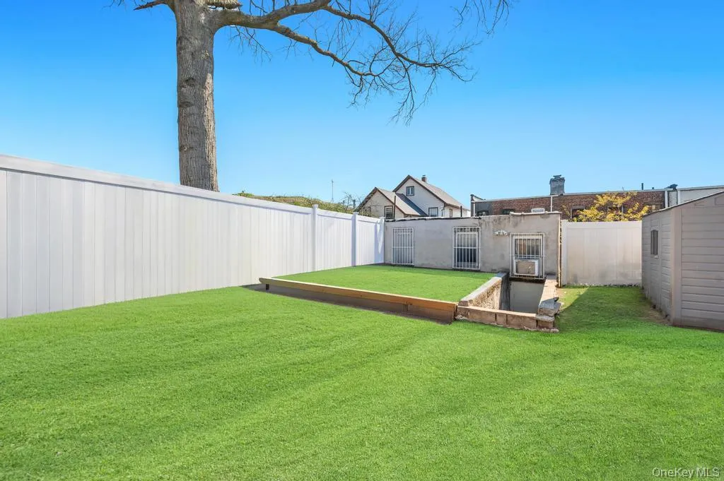 107-24 Springfield Boulevard, New York, NY, ,Commercial Lease,For Rent,Springfield,0,986726 107-24 Springfield Boulevard, New York, NY, ,Commercial Lease,For Rent,Springfield,0,986726