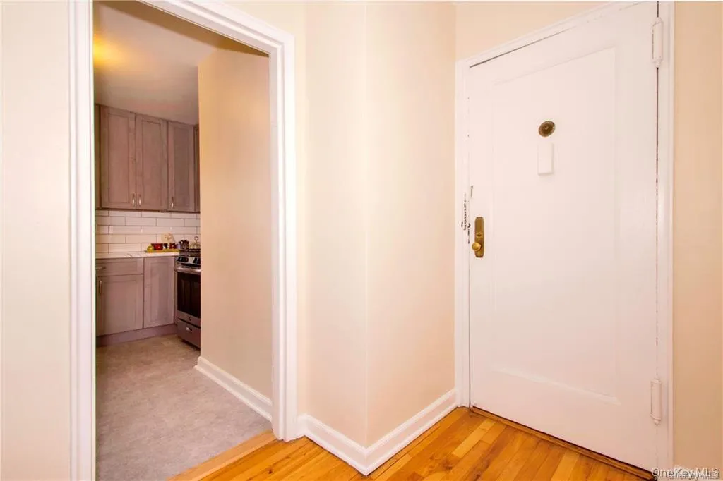 330 Broadway, Greenburgh, NY, 1 Bedroom Bedrooms, 3 Rooms Rooms,1 BathroomBathrooms,Residential Lease,For Rent,Broadway,0,986733 330 Broadway, Greenburgh, NY, 1 Bedroom Bedrooms, 3 Rooms Rooms,1 BathroomBathrooms,Residential Lease,For Rent,Broadway,0,986733