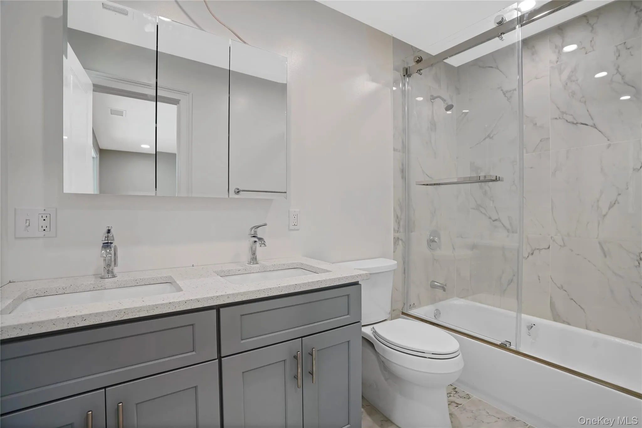 80 Depeyster Street, Mount Pleasant, NY, 3 Bedrooms Bedrooms, 7 Rooms Rooms,2 BathroomsBathrooms,Residential Lease,For Rent,Depeyster,0,986754 80 Depeyster Street, Mount Pleasant, NY, 3 Bedrooms Bedrooms, 7 Rooms Rooms,2 BathroomsBathrooms,Residential Lease,For Rent,Depeyster,0,986754